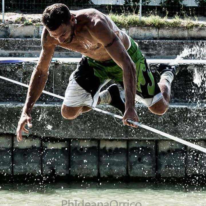 Slackline trick line 25