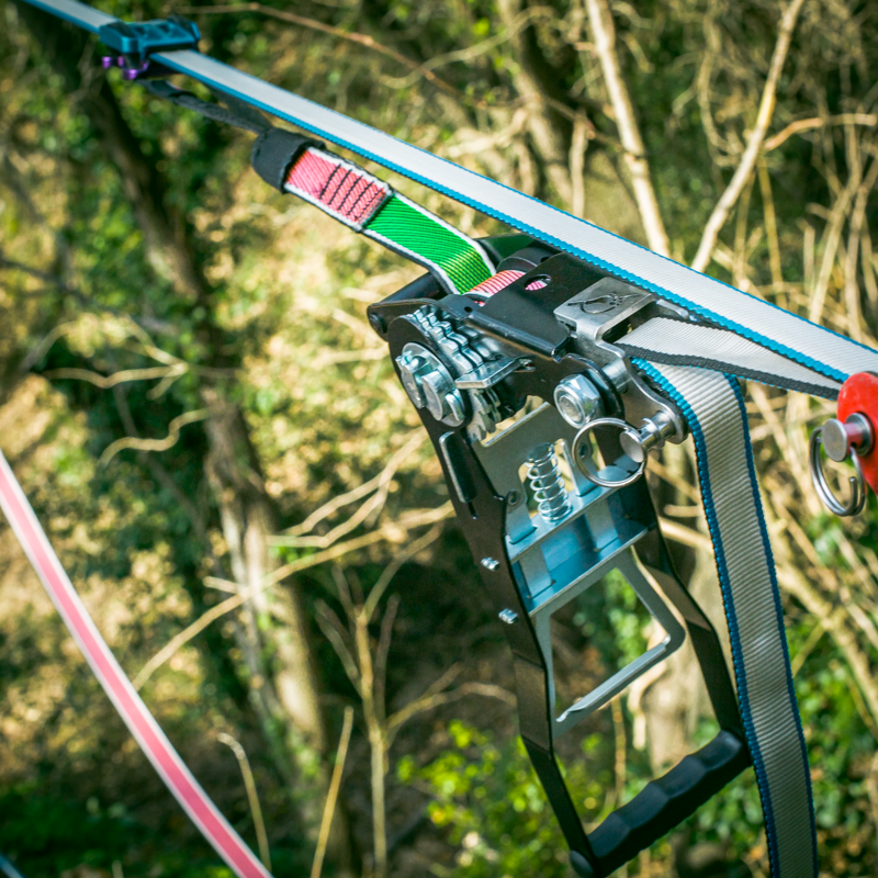 CRICKET - RATCHET PULLEY SYSTEM